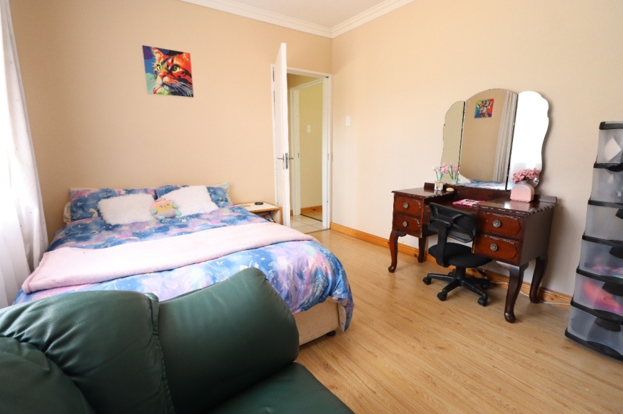 3 Bedroom Property for Sale in Kabega Park Eastern Cape